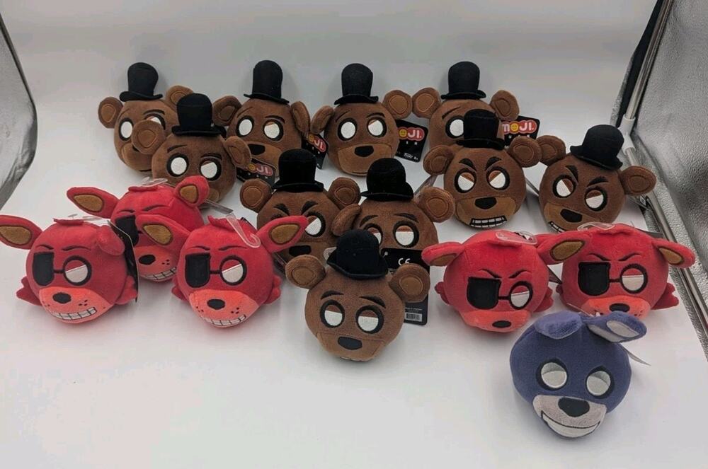 Lot of 16 Funko Five Nights at Freddys FNAF Mymoji 5" Plush Freddy, Foxy Bonnie